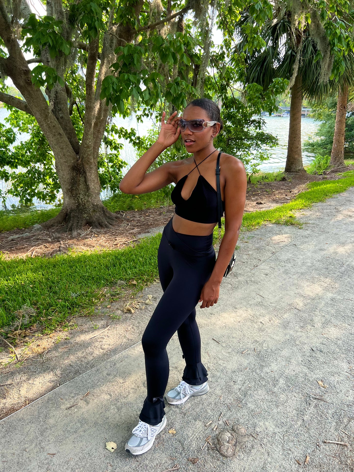 Aurora Ruffle Athletic Leggings